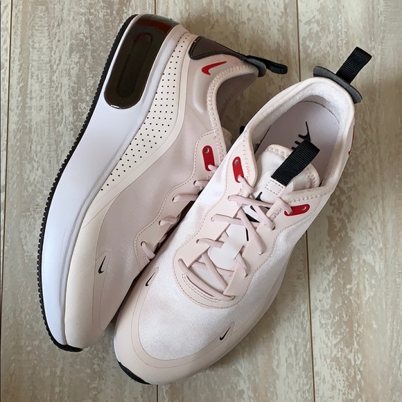 NWT Nike air Max Dia satin - Picture 5 of 8